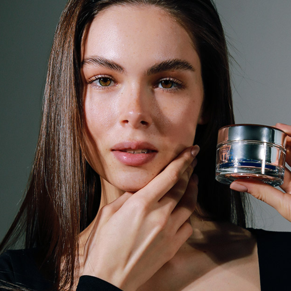 CU SKIN Vitamin U Cream 50ml - Антивіковий крем з волюфіліном та вітаміном U - фото №2 CU SKIN Vitamin U Cream 50ml - Антивіковий крем з волюфіліном та вітаміном U - фото №2
